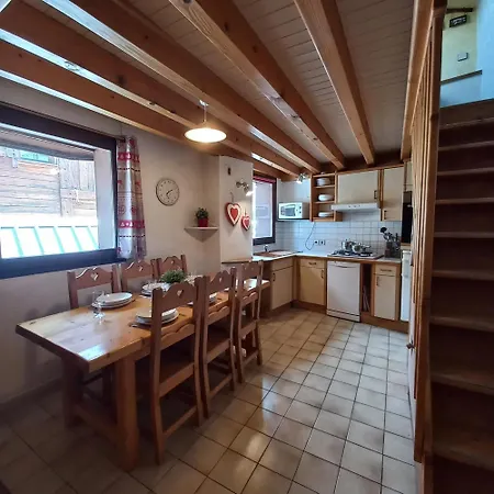 13 Lou Veno Apartament