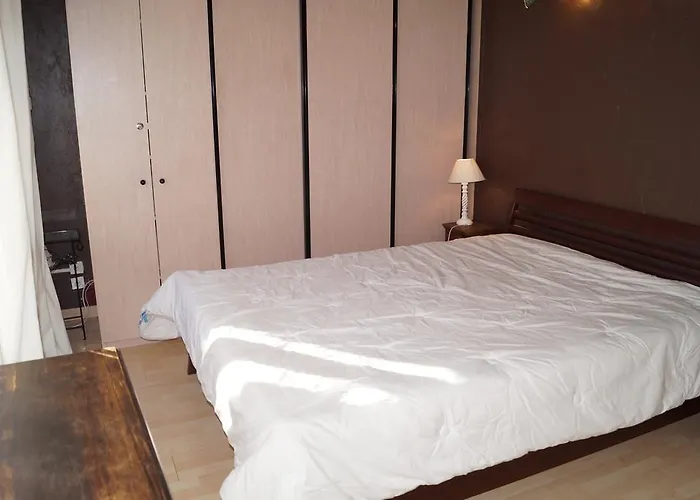 13 Lou Veno Апартаменты